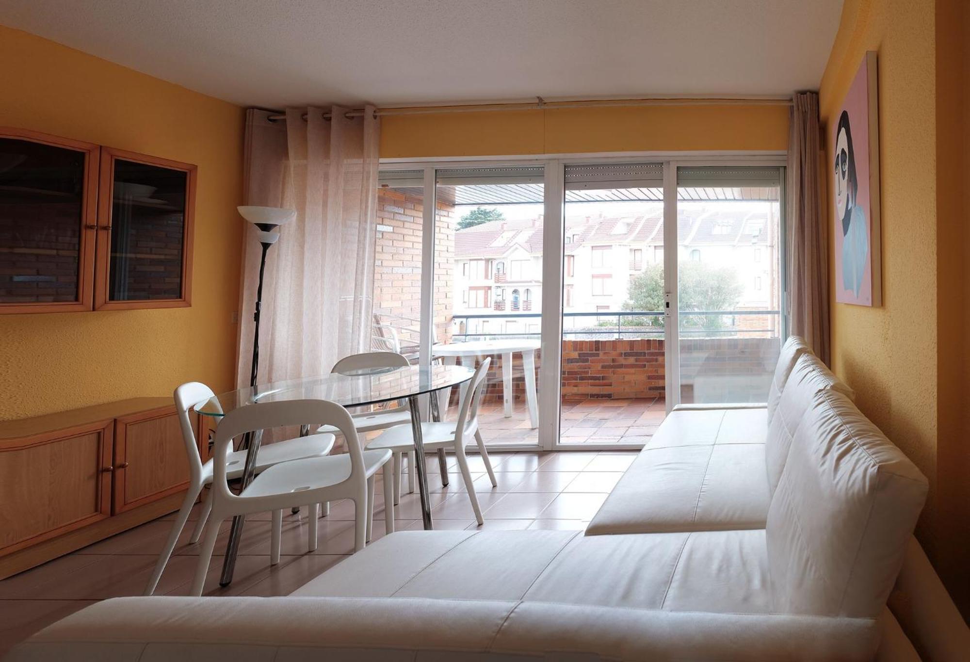 Apartamentos Zenit Mar Noja Luaran gambar